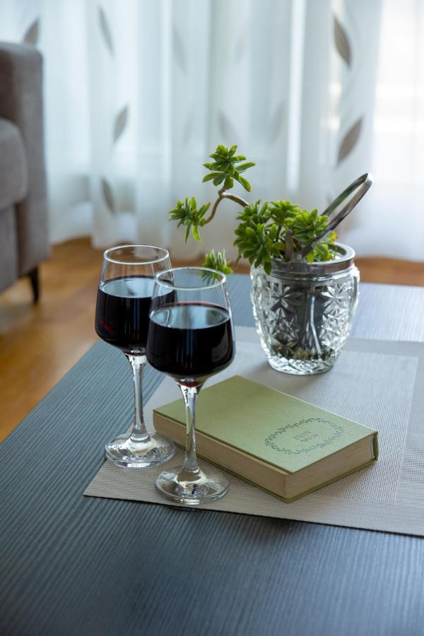Fluid- Free Parking Appartement